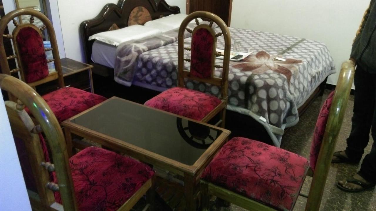 Sv Residency Hotel อูตี ภายนอก รูปภาพ