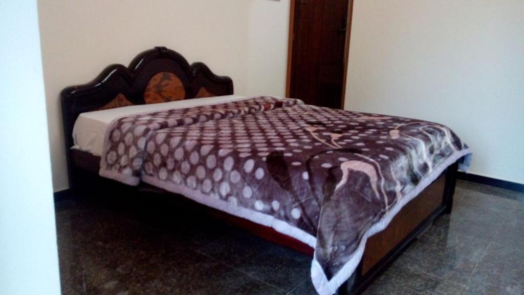 Sv Residency Hotel อูตี ภายนอก รูปภาพ