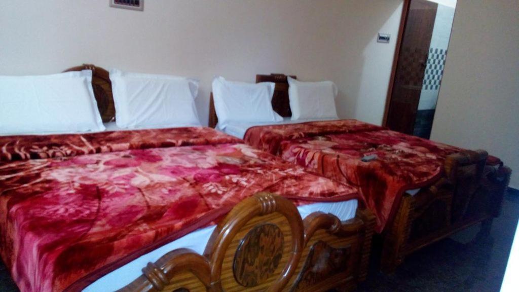 Sv Residency Hotel อูตี ภายนอก รูปภาพ