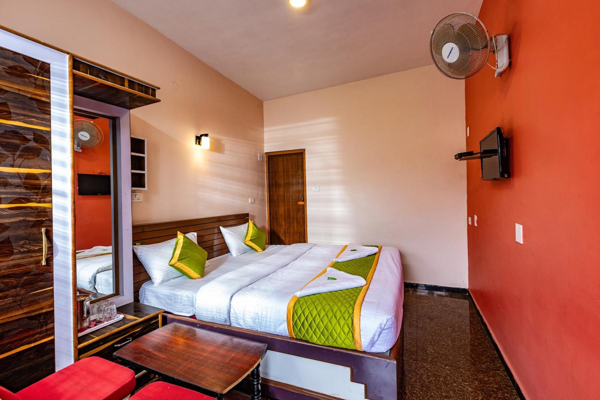Sv Residency Hotel อูตี ภายนอก รูปภาพ