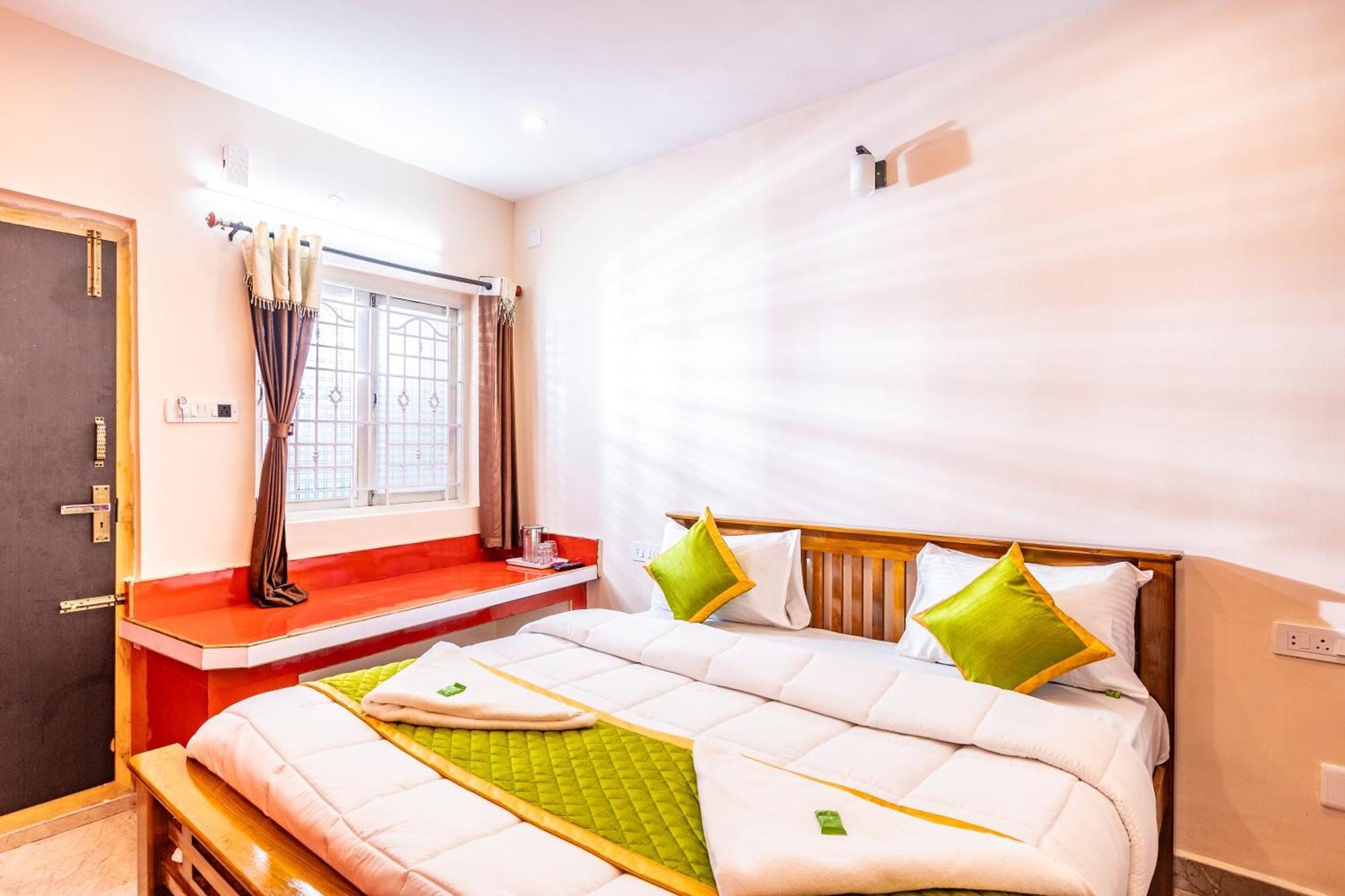 Sv Residency Hotel อูตี ภายนอก รูปภาพ