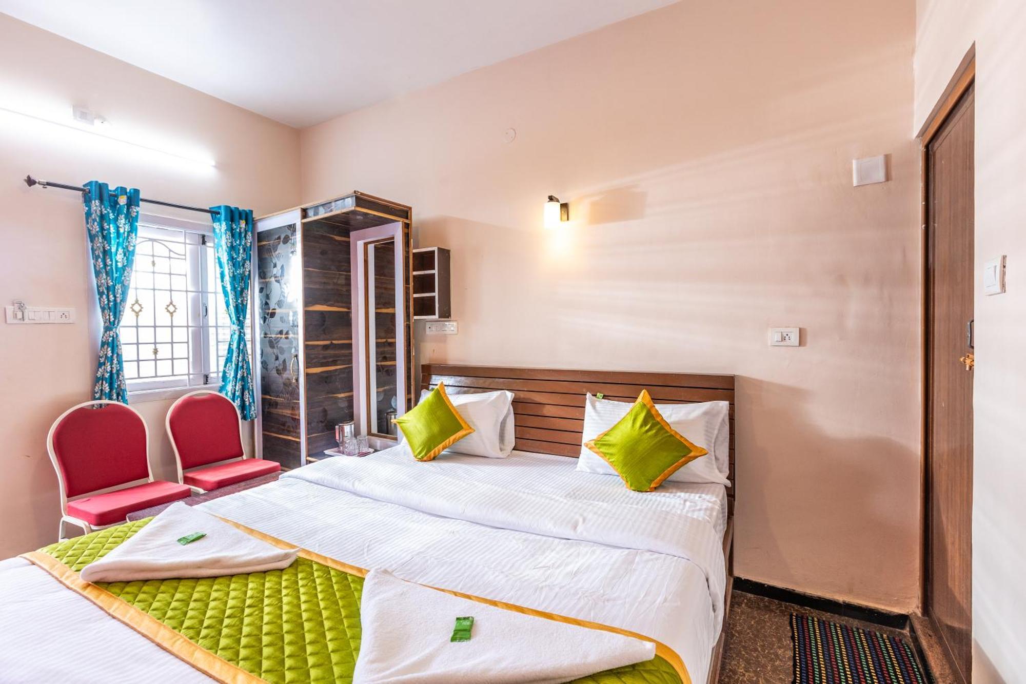 Sv Residency Hotel อูตี ภายนอก รูปภาพ